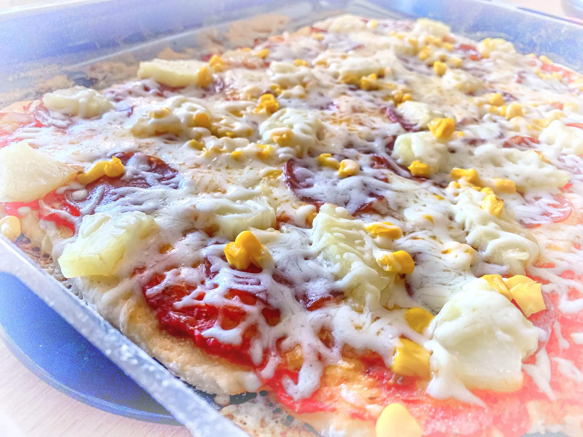 Domowa pizza - pyszna i smaczna Domowa pizza - pyszna i smaczna