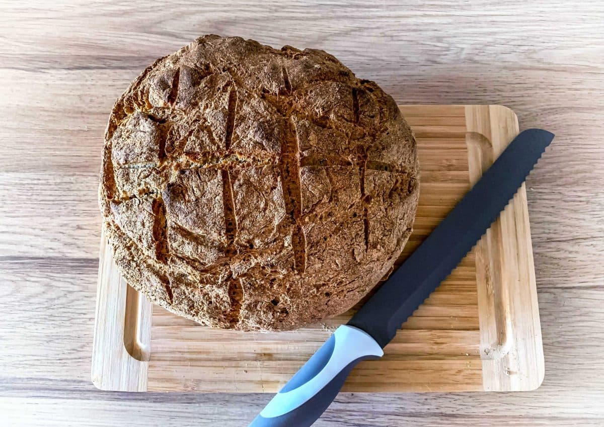 Chleb pszenno- żytni na zakwasie