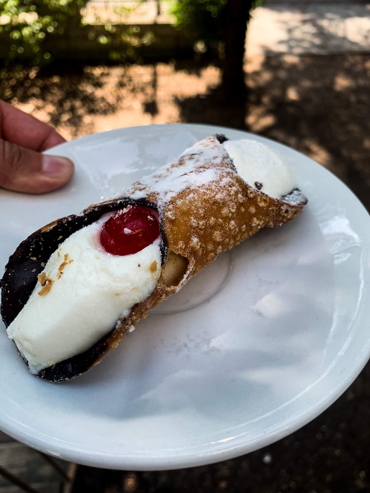 Sycylijskie cannolo