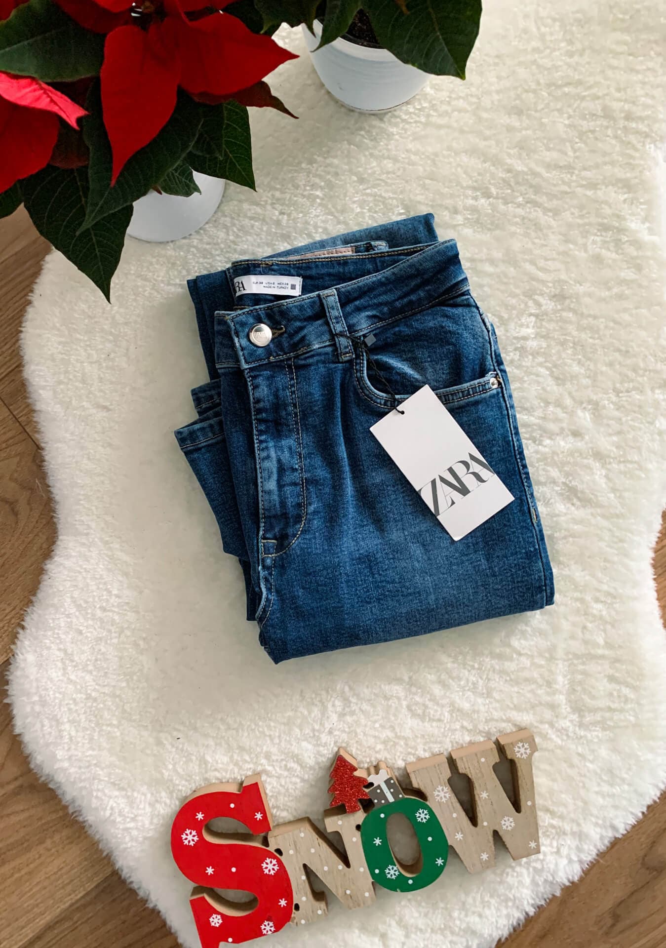 Spodnie jeansowe dzwony marki Zara