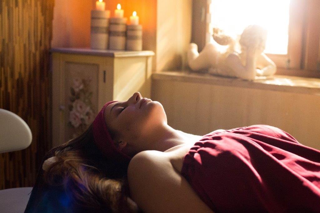 Zabiegi SPA, które pomagają zadbać o skórę po lecie