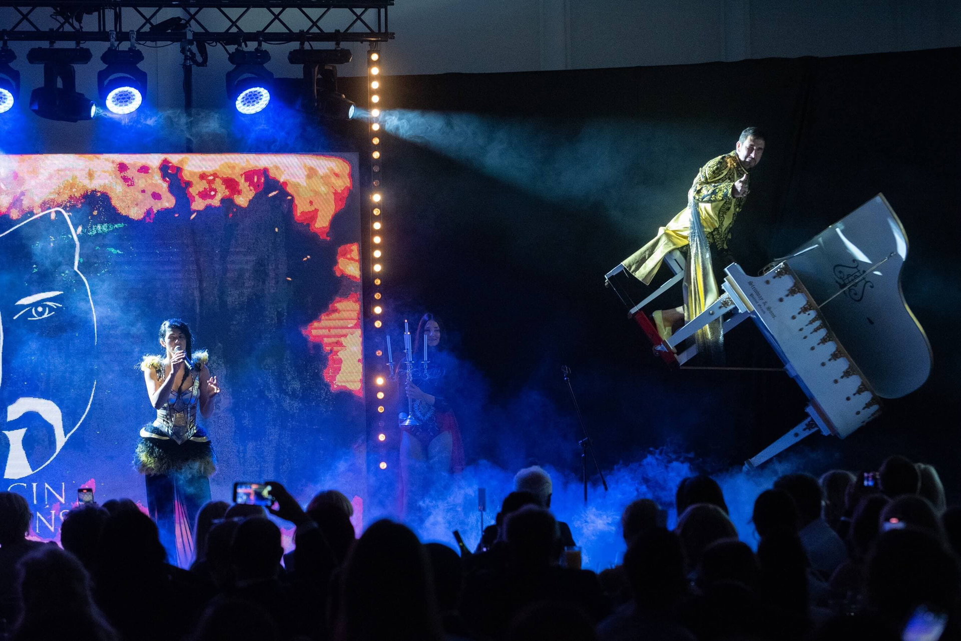 Sztuka iluzji - bawi, czaruje i edukuje! Sztuka iluzji - bawi, czaruje i edukuje!