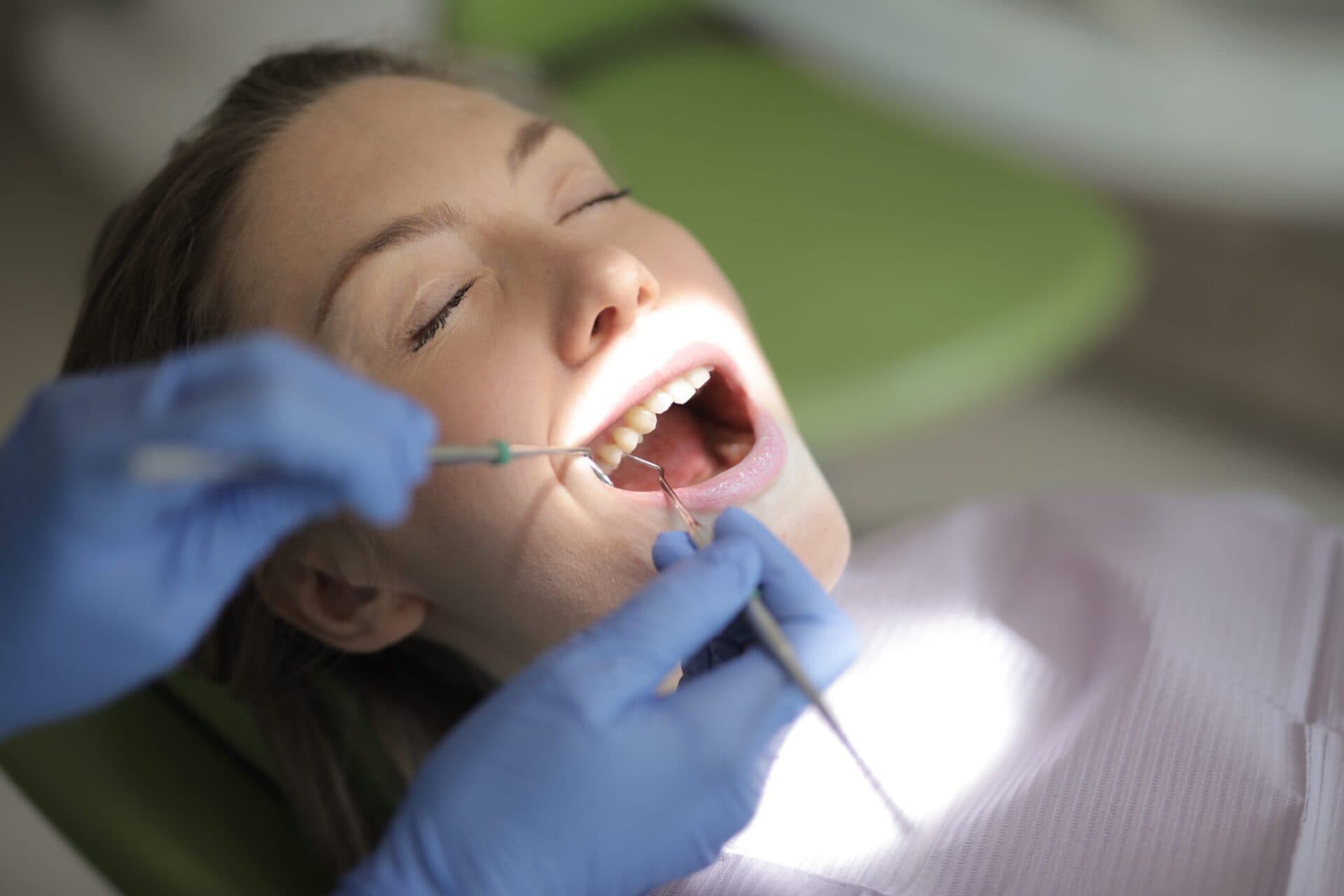 Profesjonalny kurs pomocy stomatologicznej – możesz się zapisać!