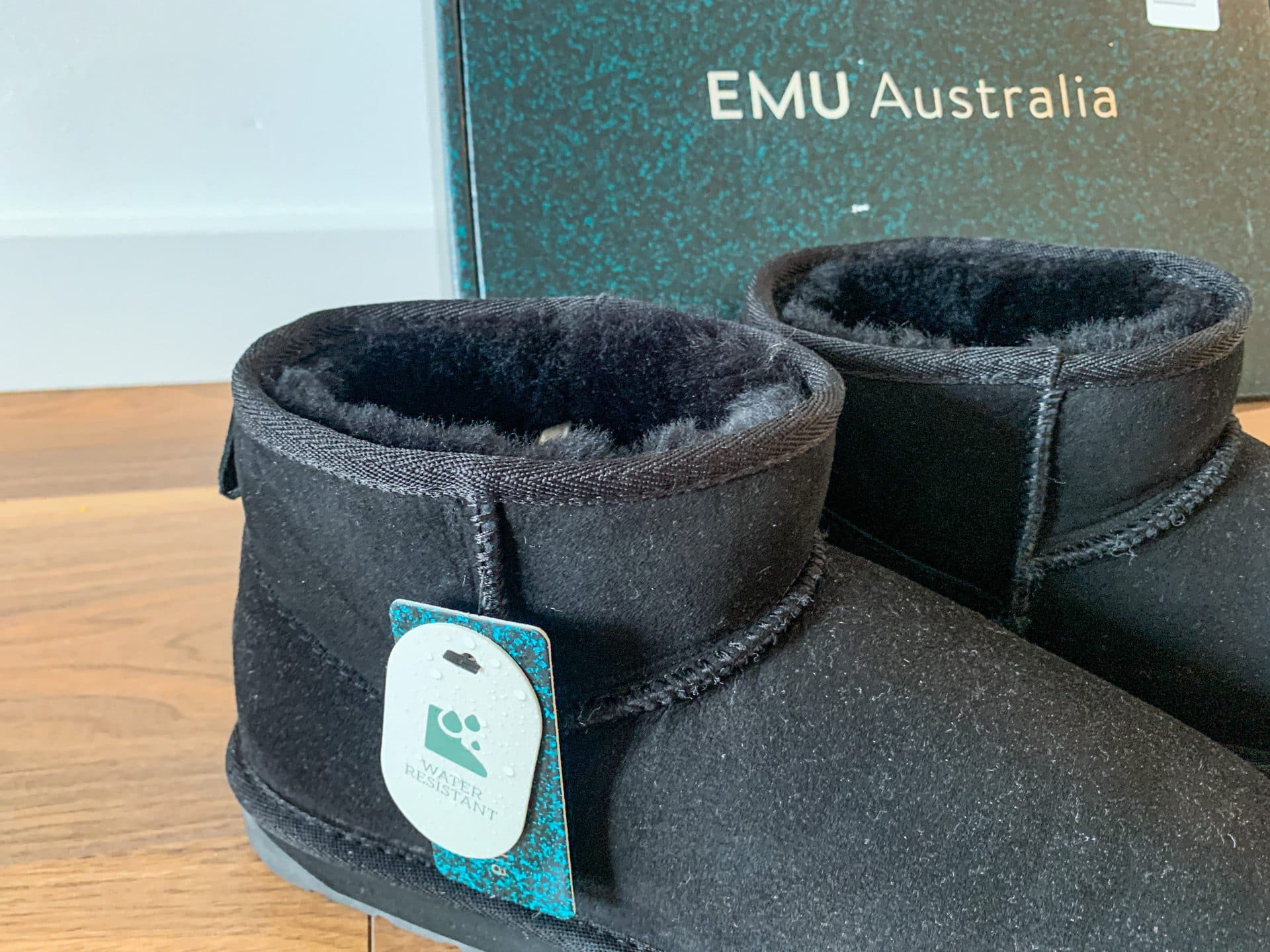 Buty EMU