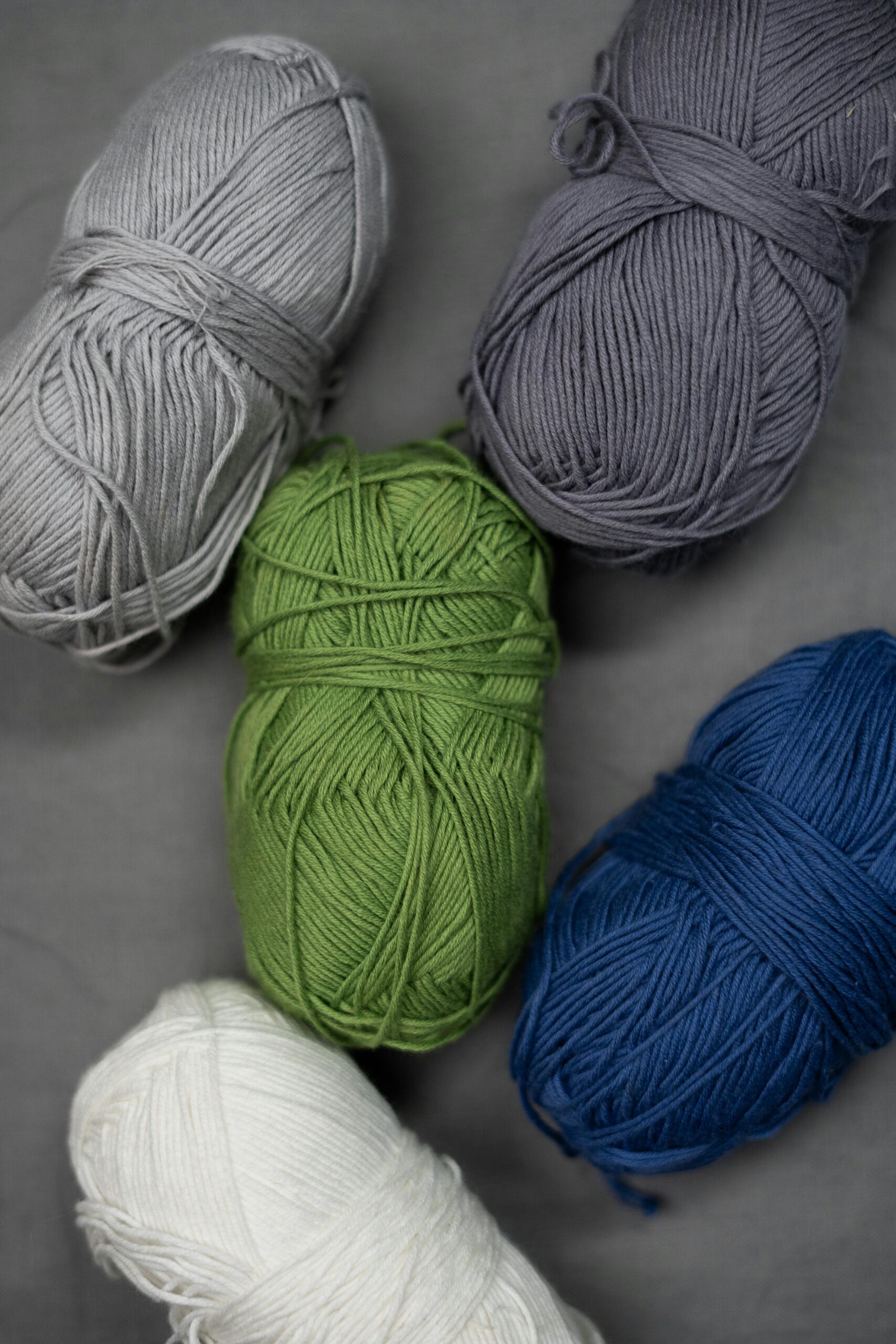 Bawełna organiczna w rękach – cuda na każdą porę roku