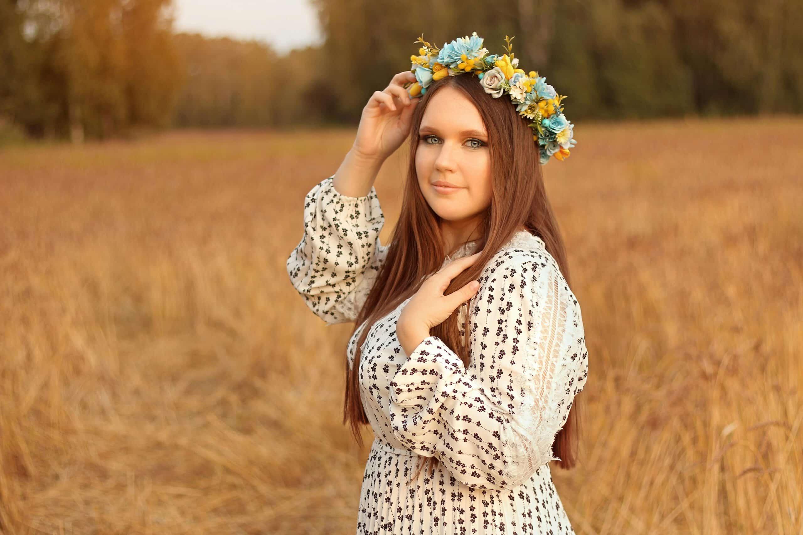 Jesienne stylizacje plus size pełne ciepła i uroku
