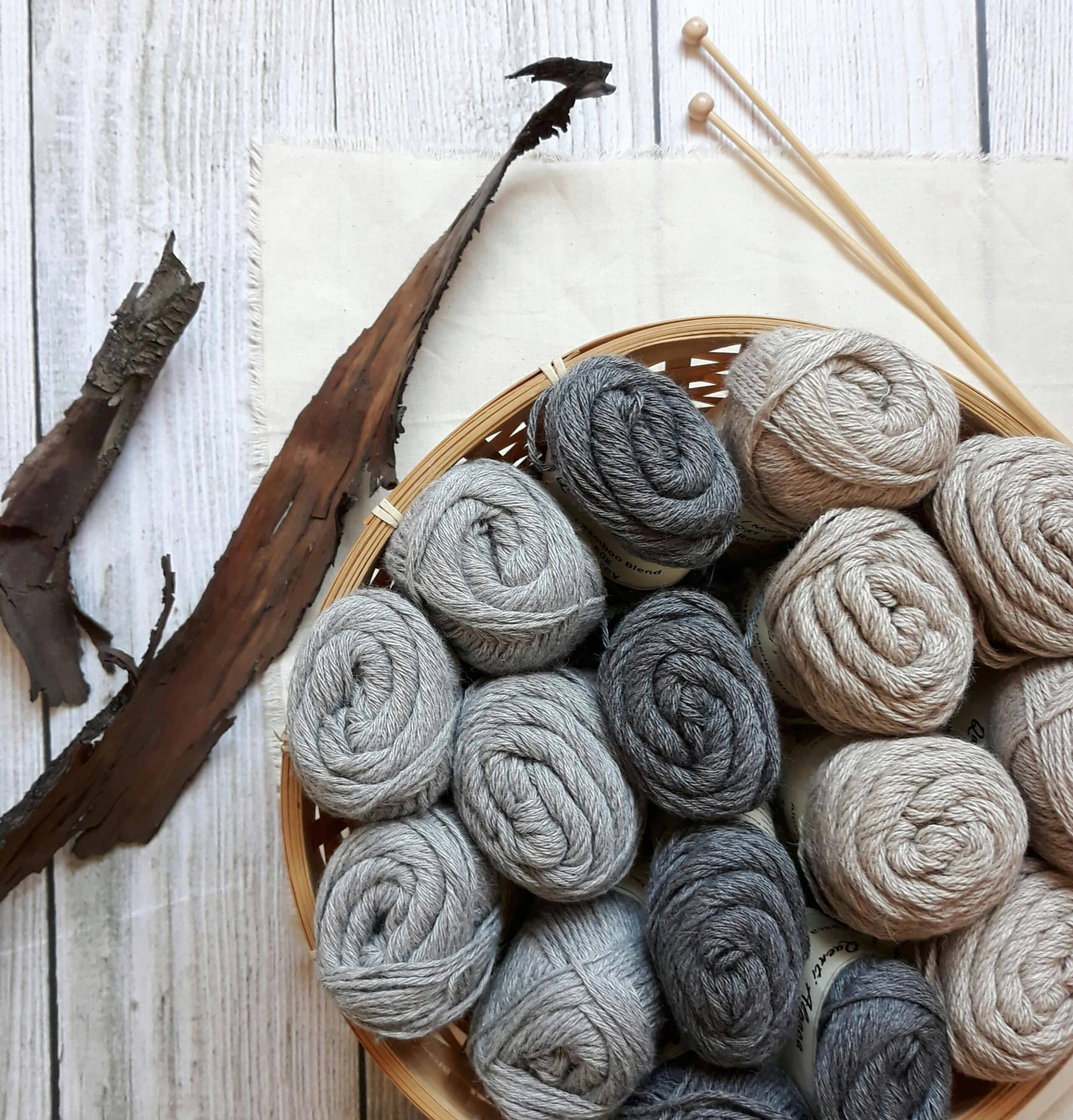 Jaką włóczkę wybrać na prezent dla miłośniczki handmade?