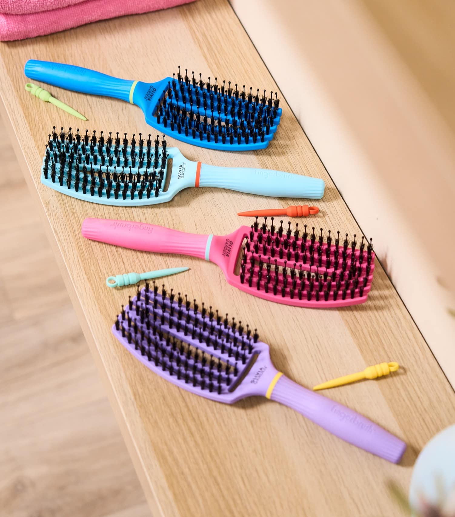 Powrót do radości tworzenia, czyli nowa kolekcja szczotek Olivia Garden Fingerbrush Inner Child